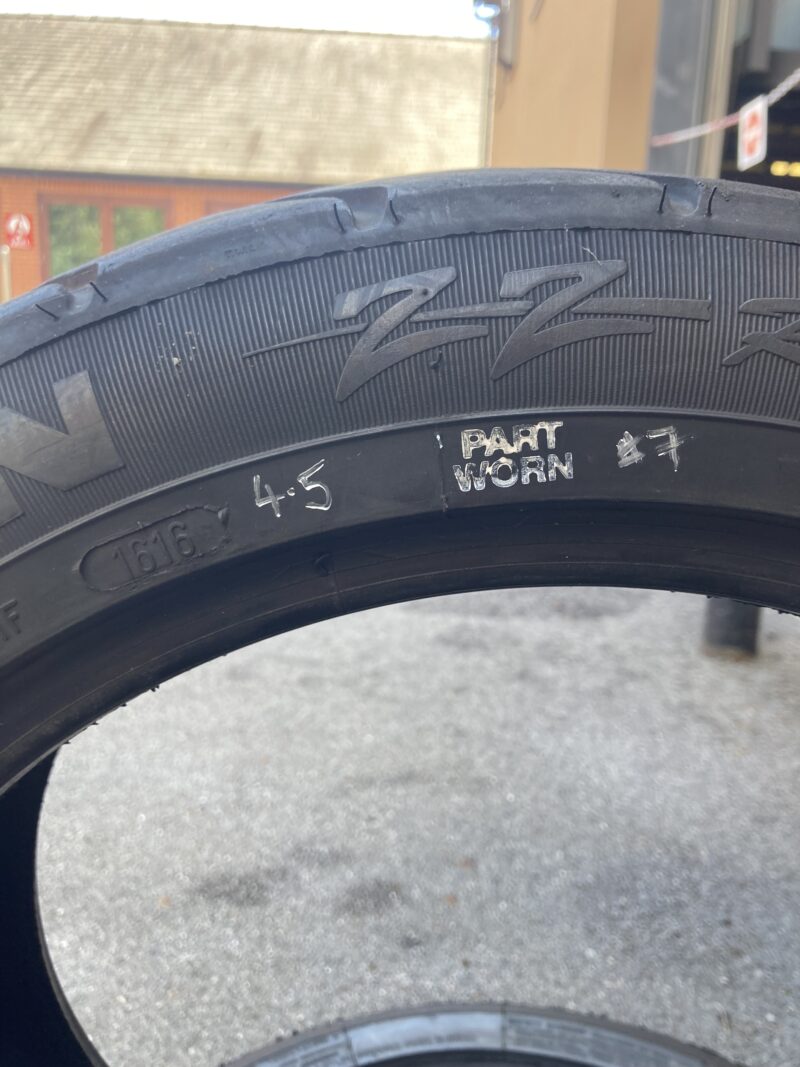 Item #7 Pair Avon ZZR - 195/50 R16 84W - Image 2