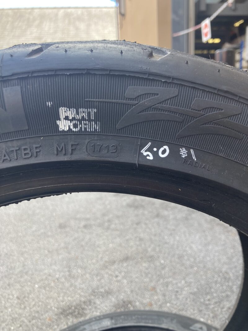 Item #1 Pair Avon ZZR - 225/45 R16 89W - Image 2