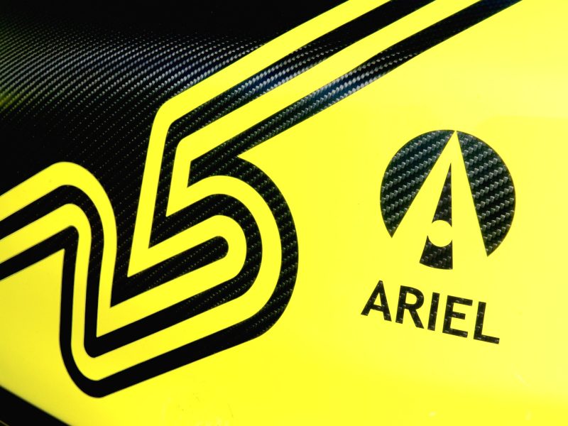 12 Ariel Atom 4RR