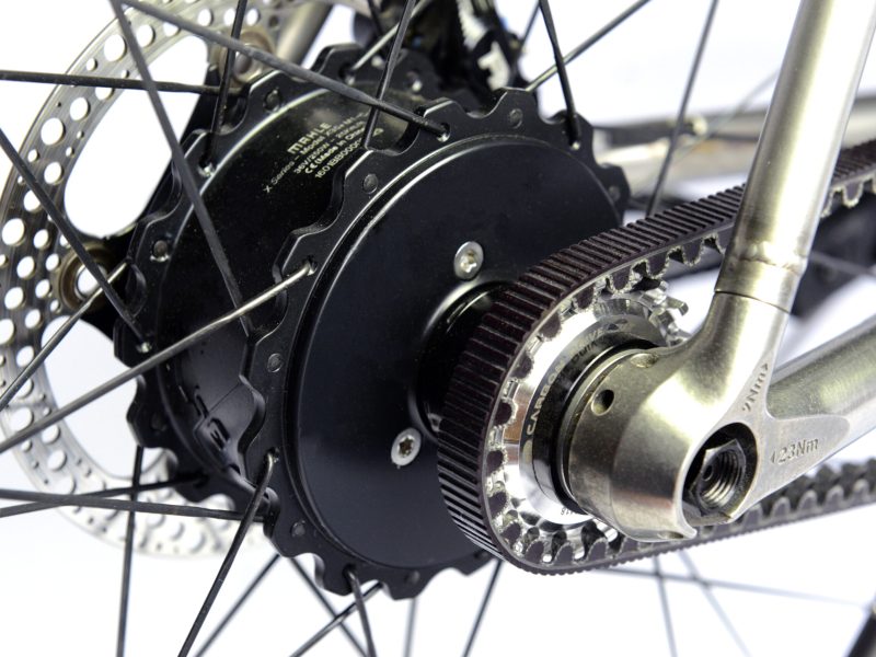 8 Ariel DASH motor